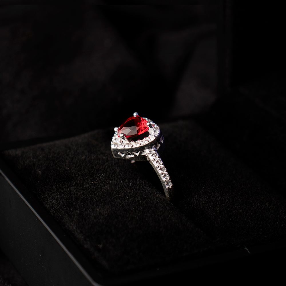 Anillo Aurea rojo